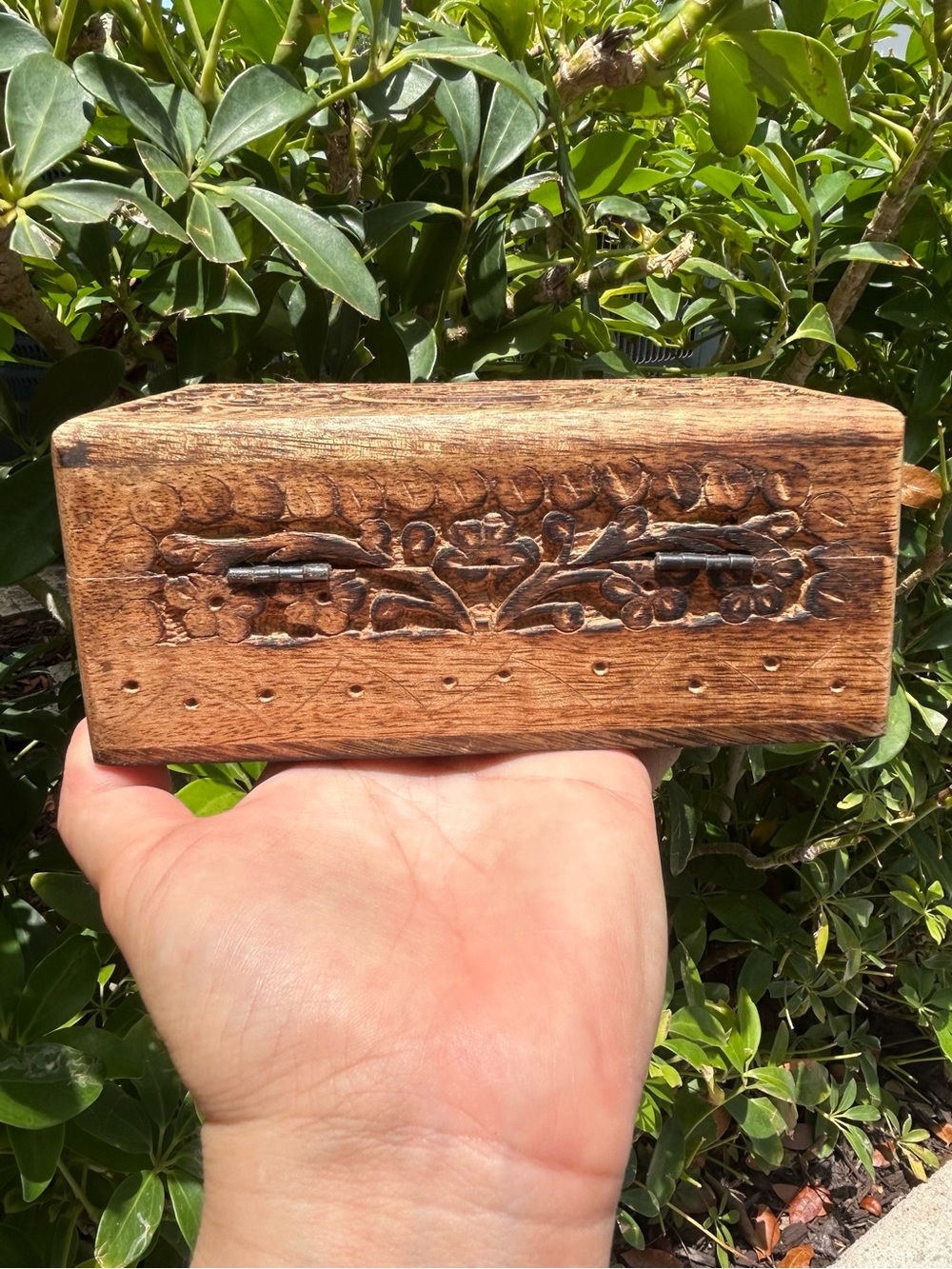 Hand Carved Eye of Horus Wooden Box 4x6 Jewelry Crystal Keepsake Storage - Picture 4 of 6